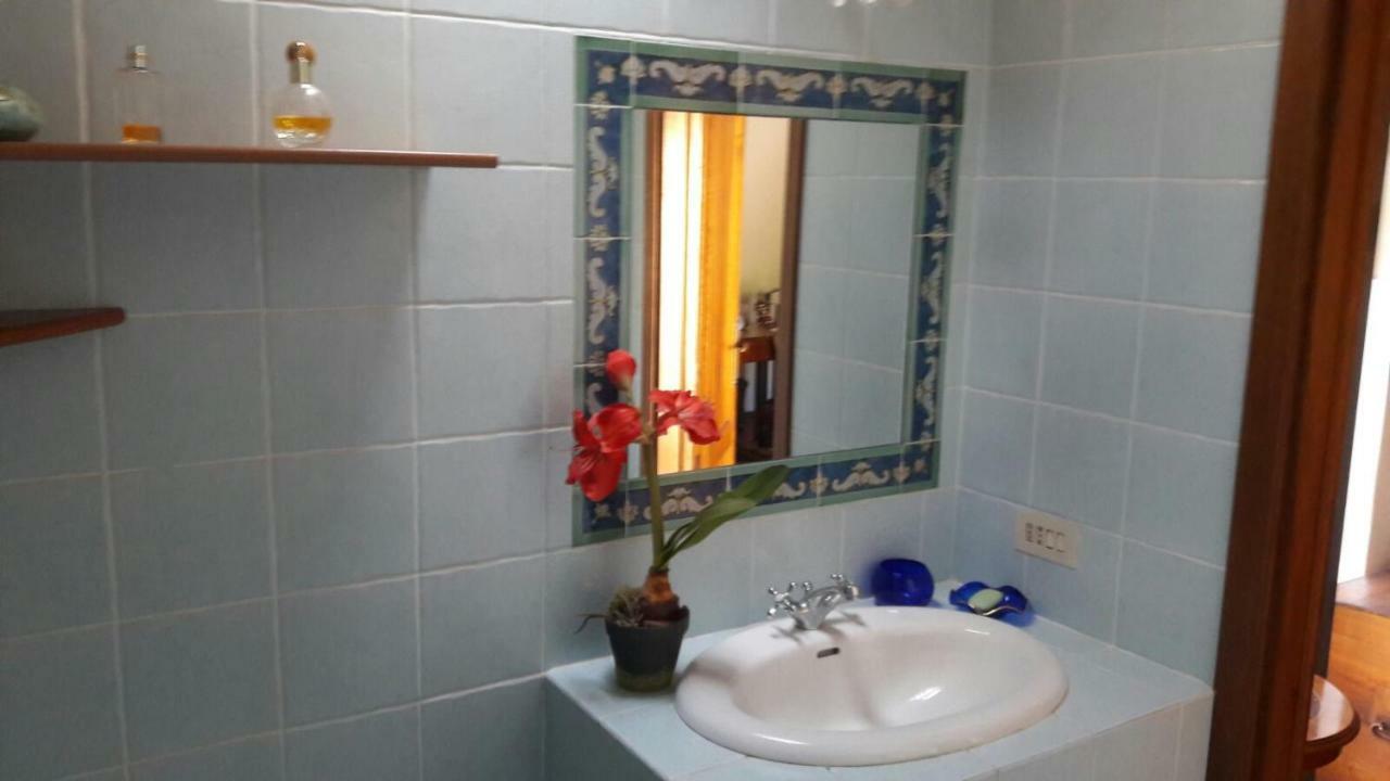 Villa Casina in pietra Pistoia Esterno foto